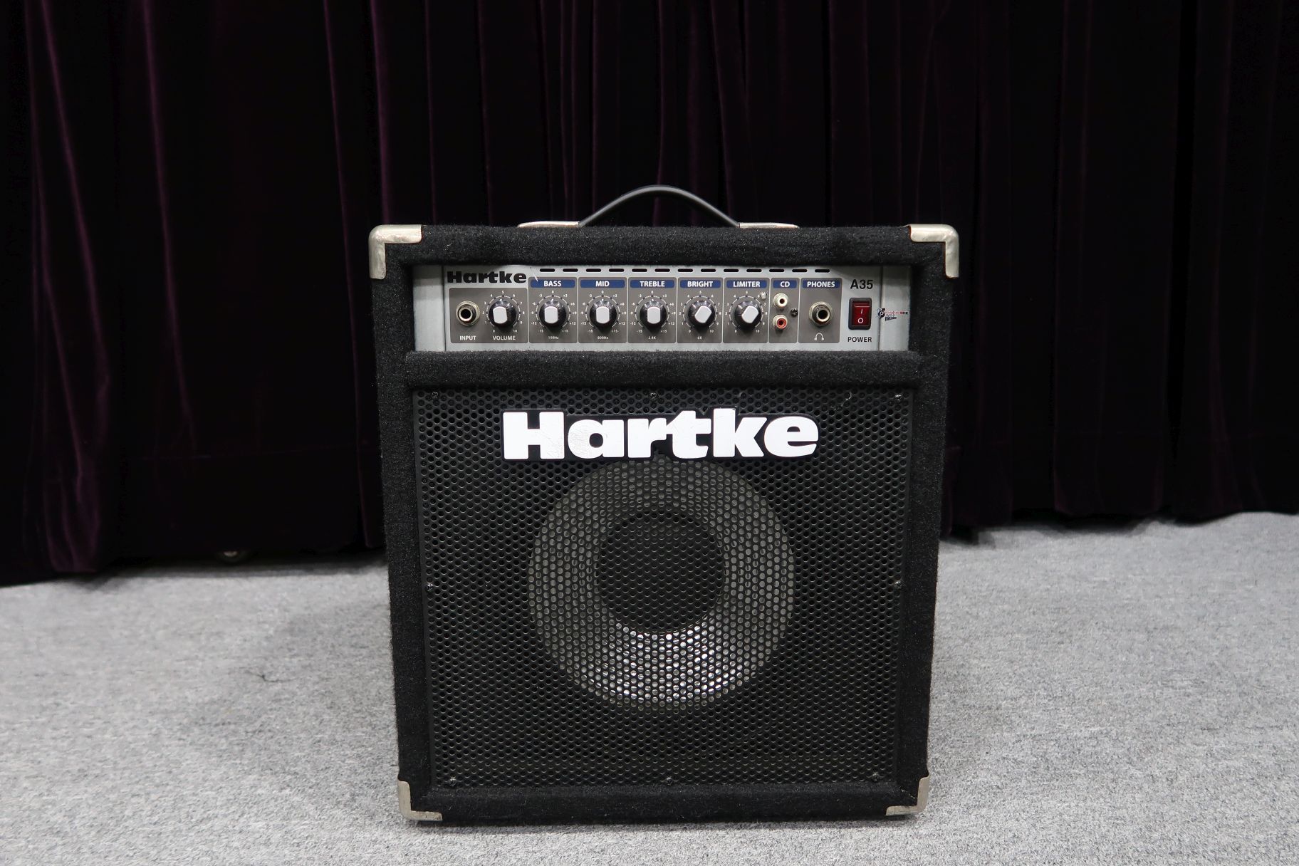 低音結他擴音器 Bass Amplifier (Hartke)
